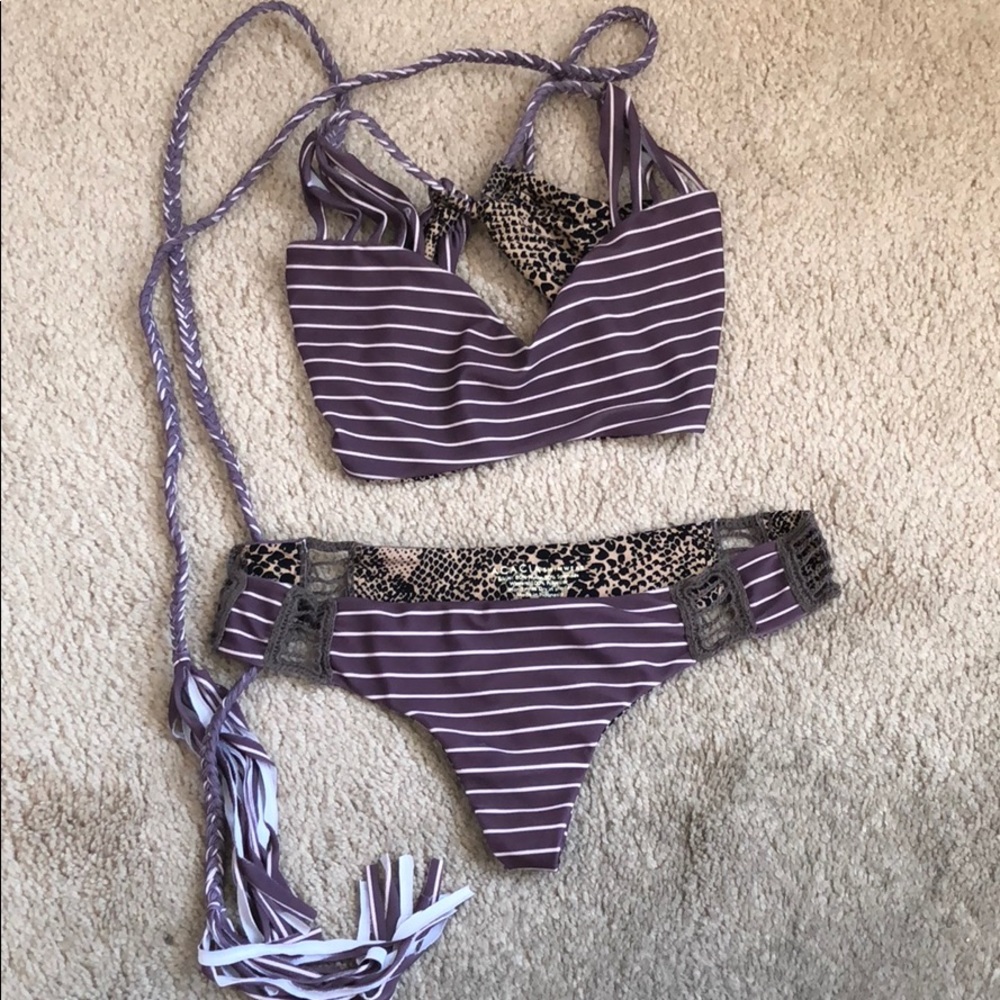 ACACIA Swim bikini in deep purple & white